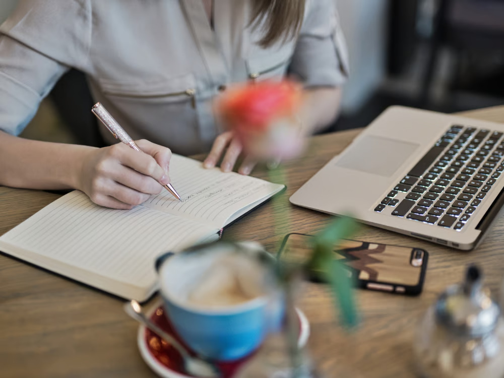 Affordable Ghostwriting Services: How to Find the Best Deal affordable ghostwriting services